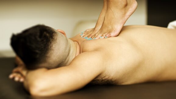 Ashiatsu Barefoot Massage