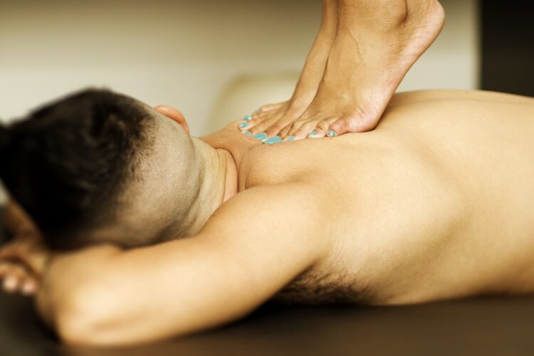 Ashiatsu Barefoot Massage